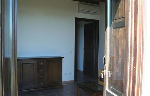Agriturismo La Concordia Вальдериче Экстерьер фото